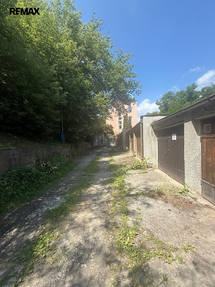 Prodej garáže v teplicích — photo 5