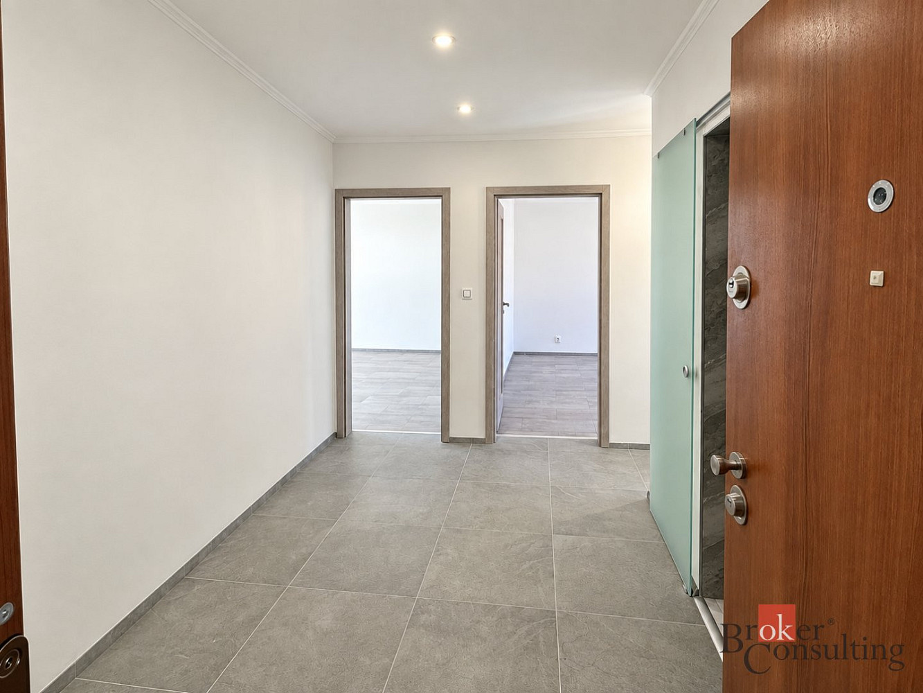Pronájem bytu 2+1 60 m² – fotografie 5