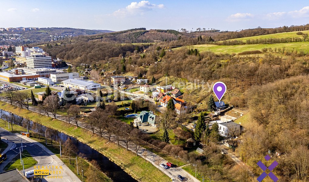 Prodej stavebního pozemku 1 327 m², Zlín – náhled fotky 6