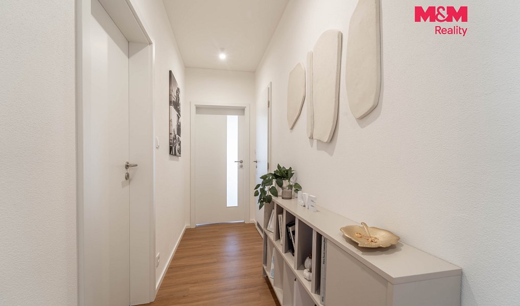 Prodej bytu 4+kk 96 m², Rokycany – náhled fotky 23