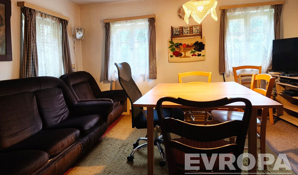 Prodej domu 203 m² s pozemkem 1 175 m², Růžová – náhled fotky 5