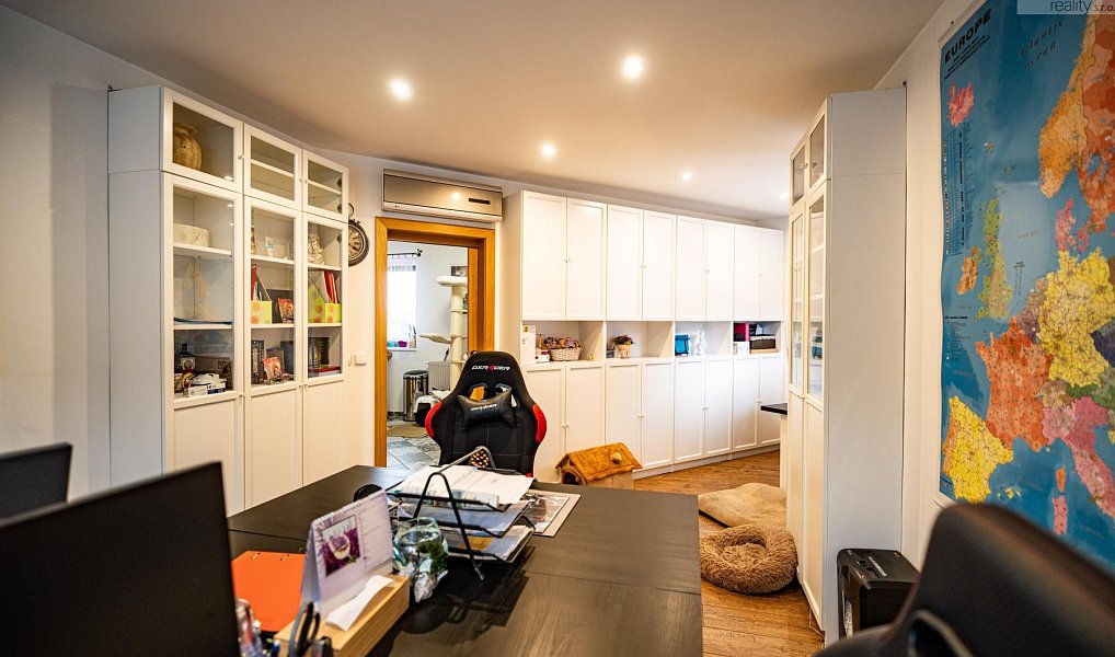 Prodej domu 547 m² s pozemkem 1 355 m², Most – náhled fotky 32