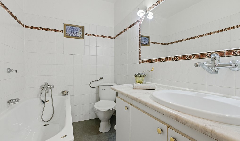 Prodej domu 201 m² s pozemkem 360 m², Rakovník – náhled fotky 20