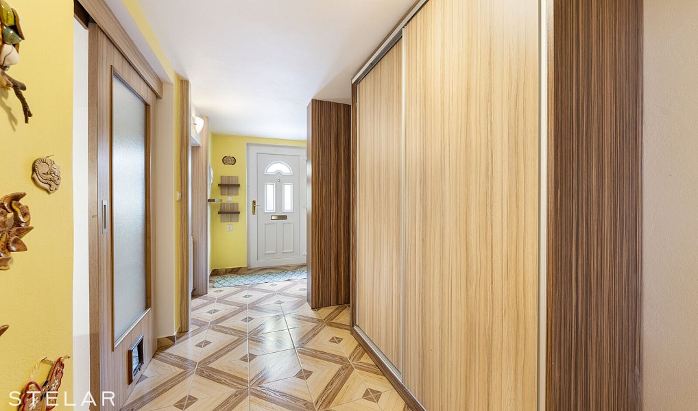 Prodej domu 150 m² s pozemkem 139 m², Rousínov – náhled fotky 7