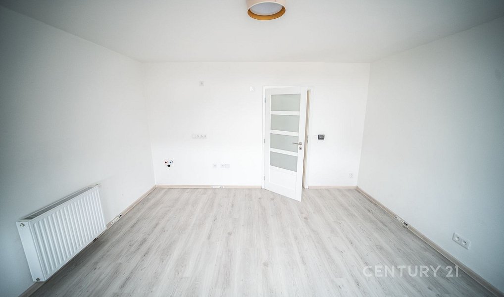 Prodej bytu 1+kk 30 m², Jenišovice – náhled fotky 6