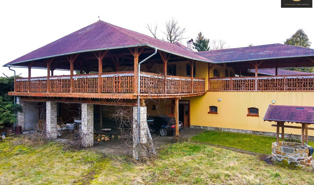 Prodej domu 1 400 m² s pozemkem 21 245 m², Šlapanice – náhled fotky 2