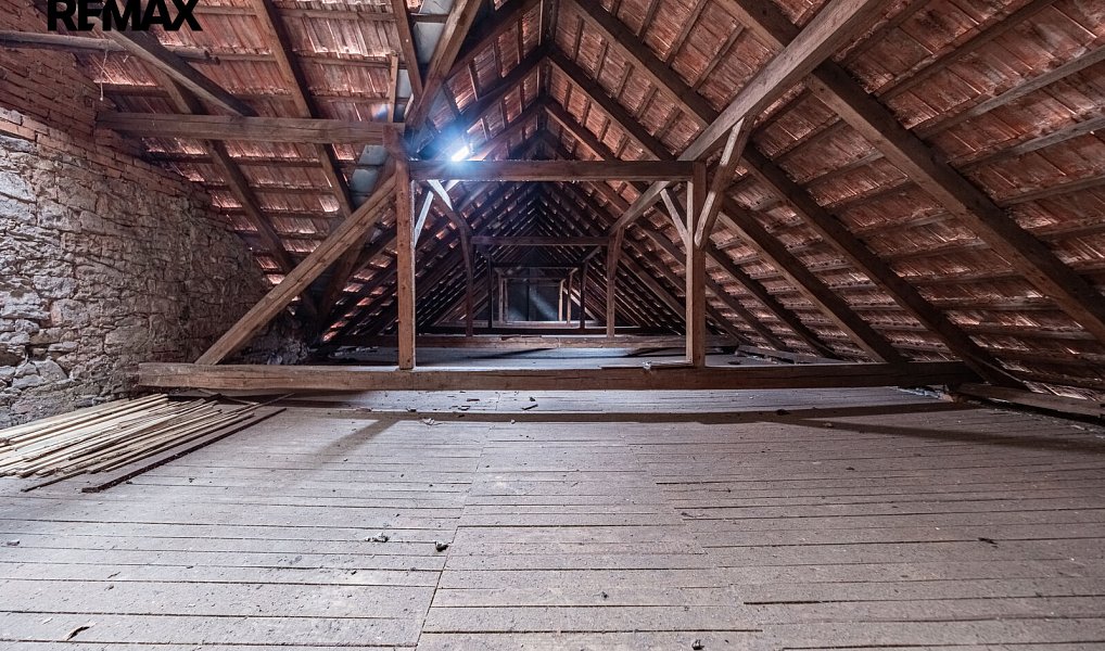 Prodej nájemního domu, činžáku 670 m², Zbrašín – náhled fotky 27