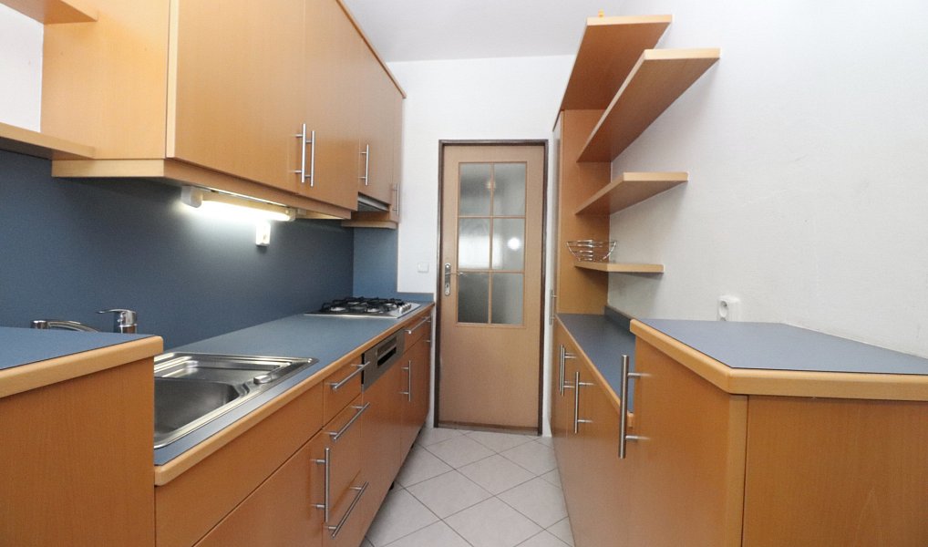 Pronájem bytu 3+1 72 m², Jihlava – náhled fotky 4