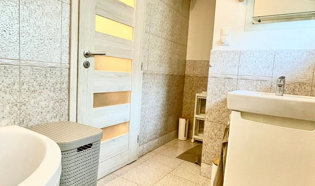Pronájem bytu 3+kk 89 m², Štěchovice – náhled fotky 9