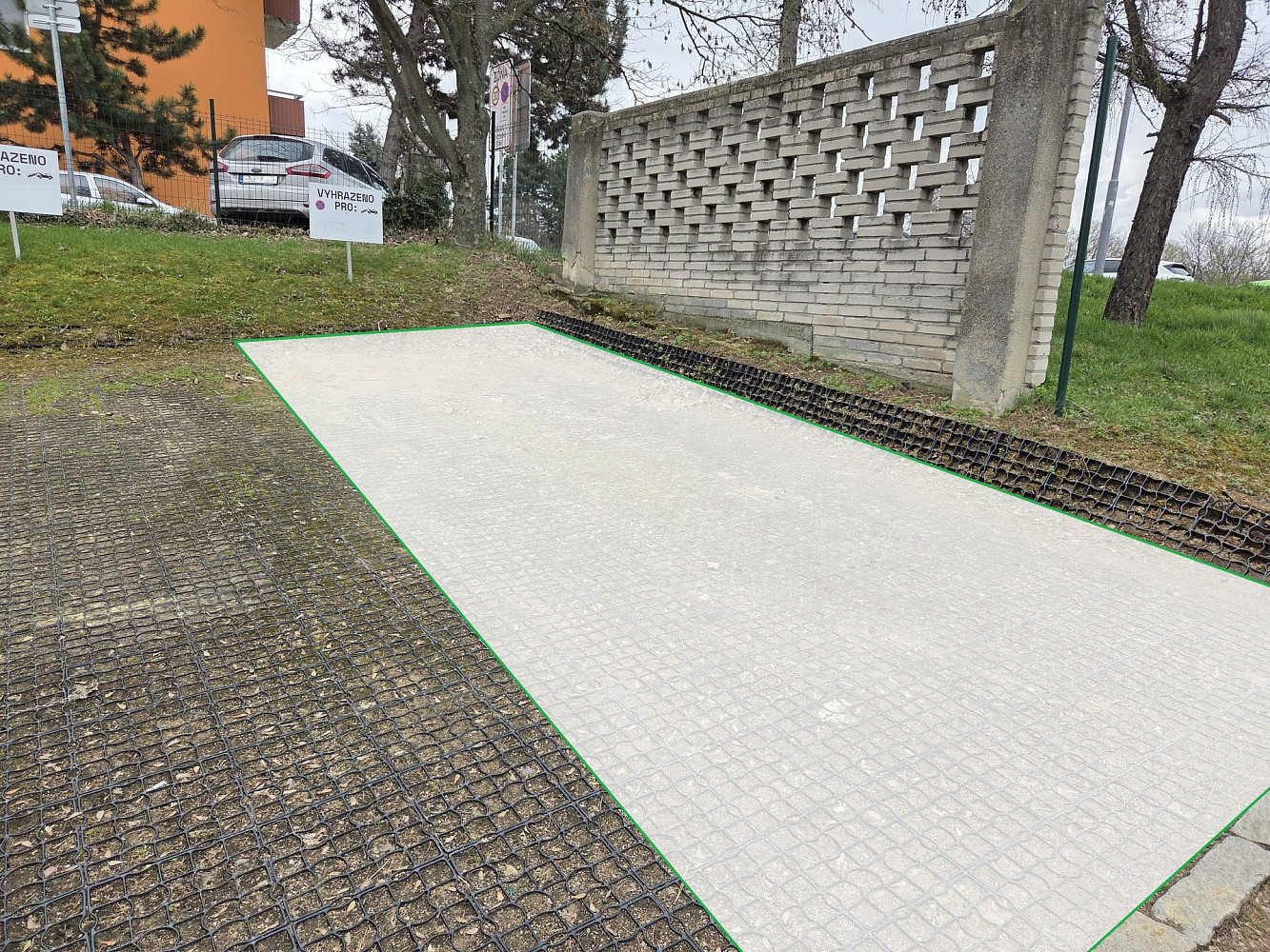 Pronájem komerčního objektu (jiného typu) 13 m²
