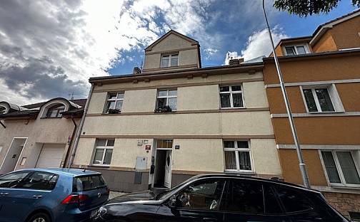 Prodej bytu 3+1 88 m², Konzumní, Praha 9 - Hloubětín