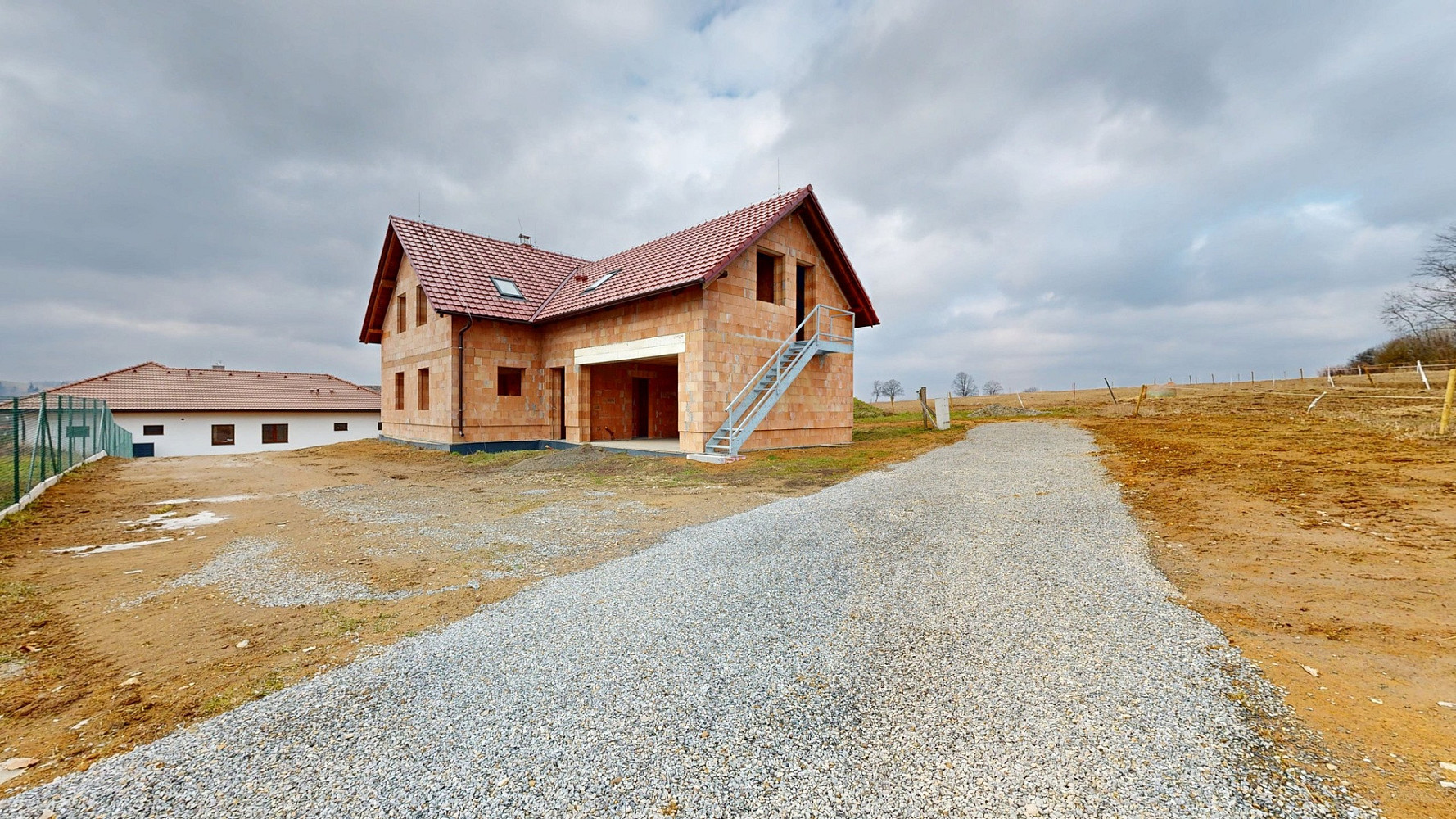 Prodej stavebního pozemku 842 m² – fotografie 4