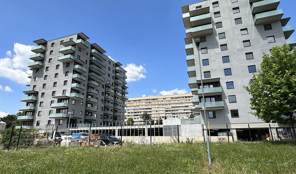 Prodej bytu 3+kk 72 m², Praha – náhled fotky 2