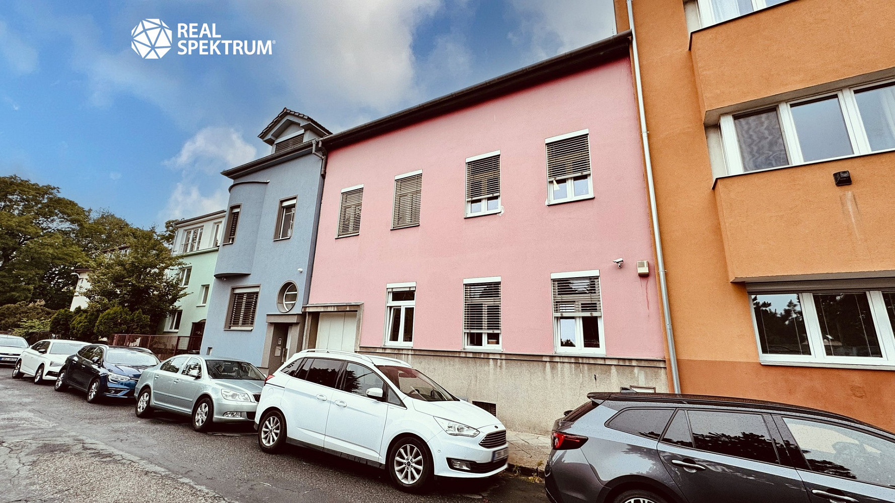 Pronájem kanceláře 407 m² – fotografie 5