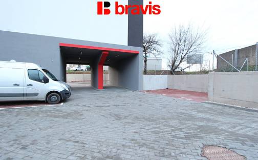 Pronájem vyhrazeného parkovacího velkého stání, 18,2 m2, ulice Božetěchova, Brno- Královo Pole, Božetěchova, Brno - Královo Pole