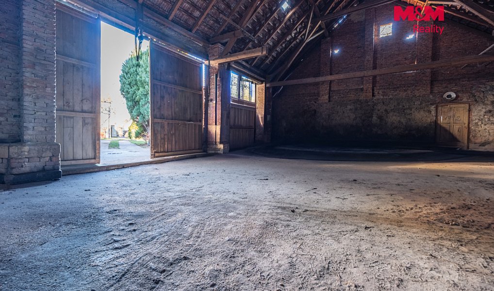 Prodej domu 365 m² s pozemkem 2 873 m², Račetice – náhled fotky 29
