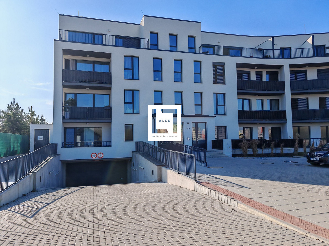 Prodej garážového stání a skladového prostoru, Bryksova, Olomouc - Slavonín