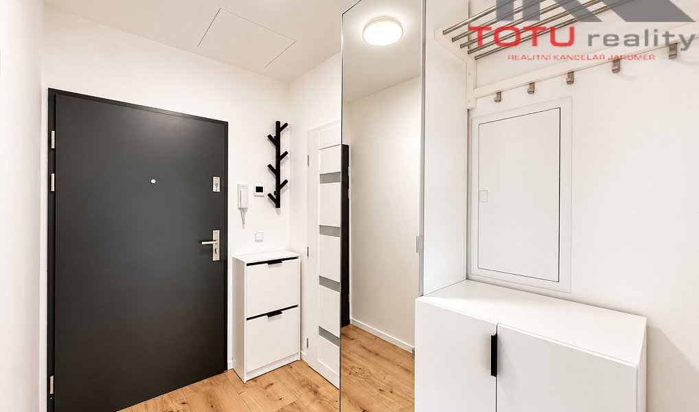 Pronájem bytu 2+kk 38 m², Černožice – náhled fotky 11