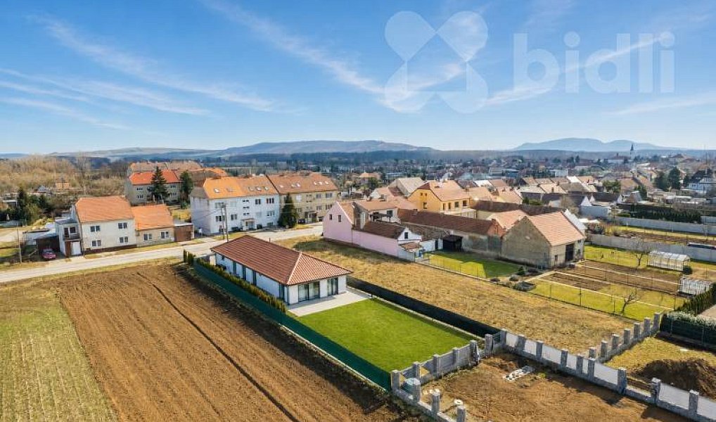 Prodej domu 168 m² s pozemkem 747 m², Vranovice – náhled fotky 5