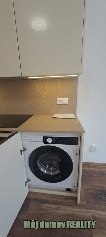 Pronájem bytu 3+kk 65 m² – fotografie 4