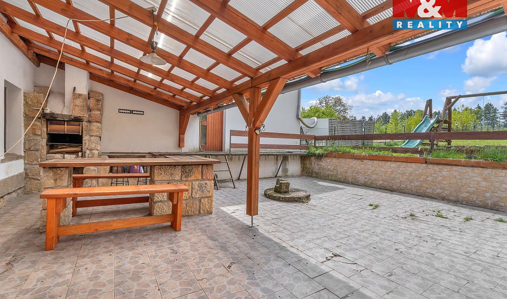 Prodej domu 344 m² s pozemkem 4 173 m², Mostek – náhled fotky 4