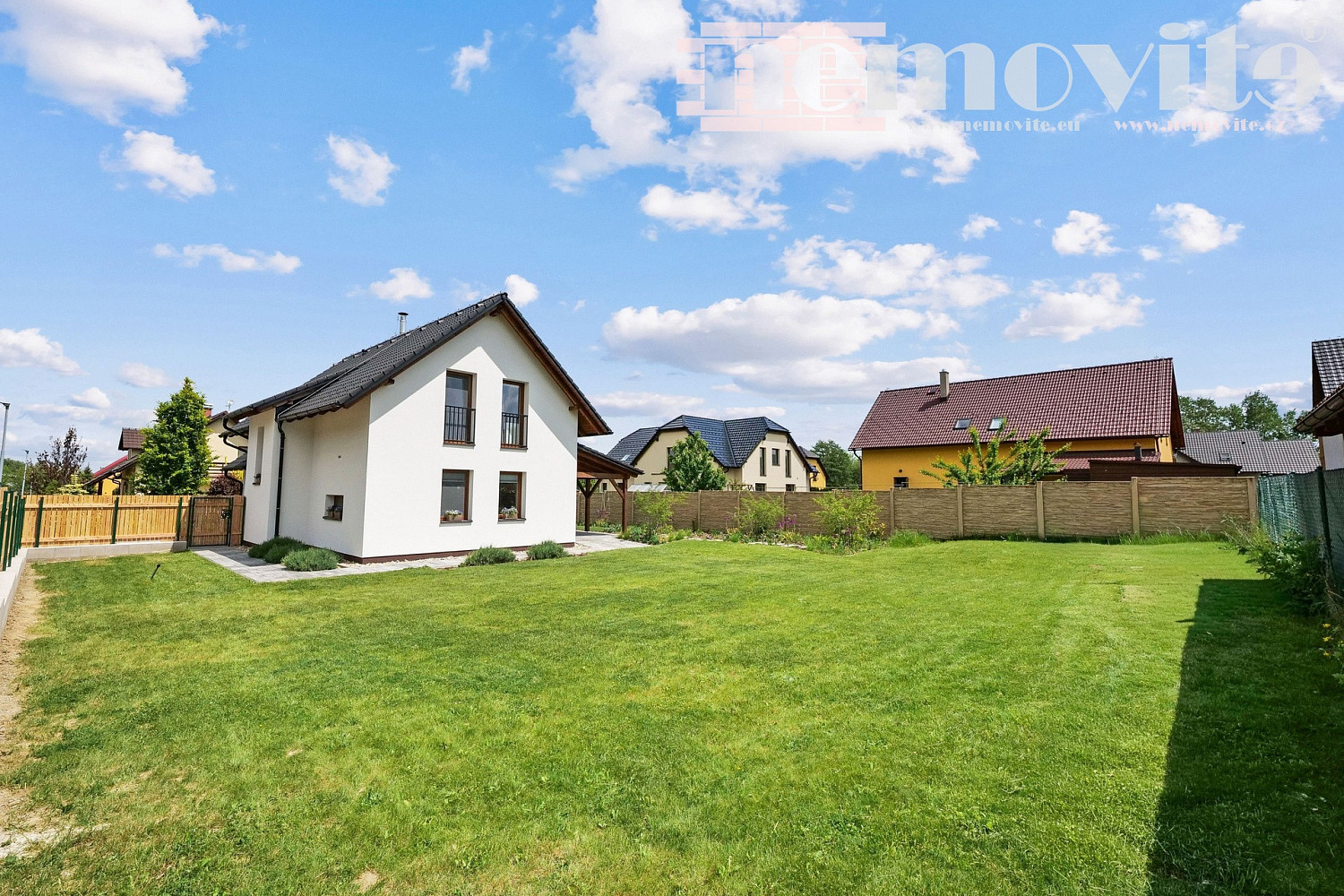 Prodej domu 140 m² s pozemkem 695 m² – fotografie 4