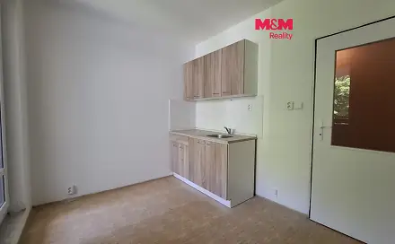 Prodej bytu 1+kk 16 m², Lesní, Rožnov pod Radhoštěm, okres Vsetín