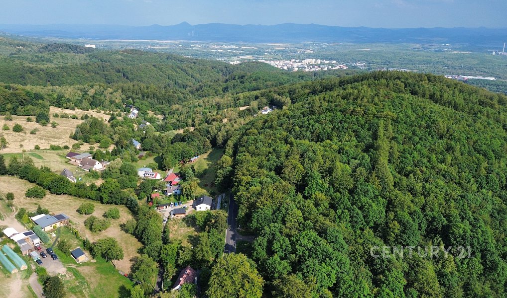 Prodej stavebního pozemku 1 259 m², Litvínov – náhled fotky 2