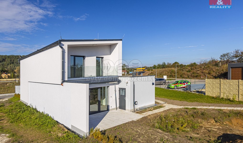 Prodej domu 157 m² s pozemkem 365 m², Čestice – náhled fotky 26