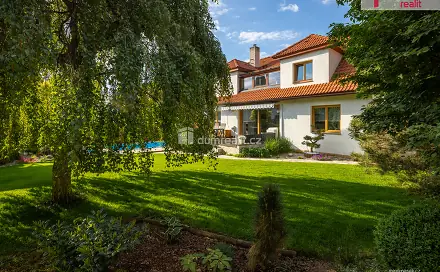 Prodej domu 300 m² s pozemkem 726 m², Jedlová, Říčany - Strašín, okres Praha-východ