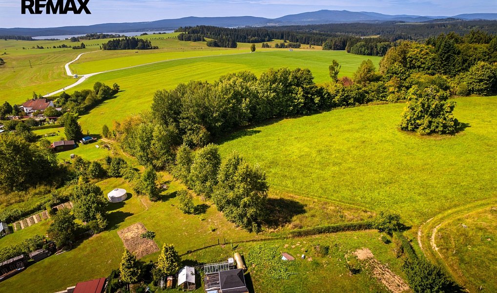 Prodej stavebního pozemku 1 374 m², Frymburk – náhled fotky 3