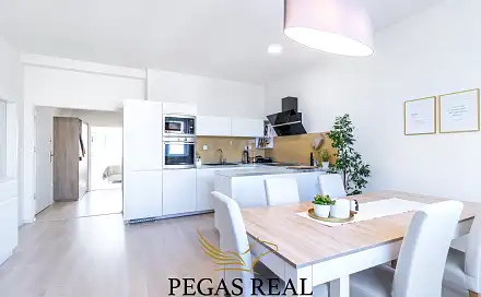 Prodej bytu 3+kk 74 m²