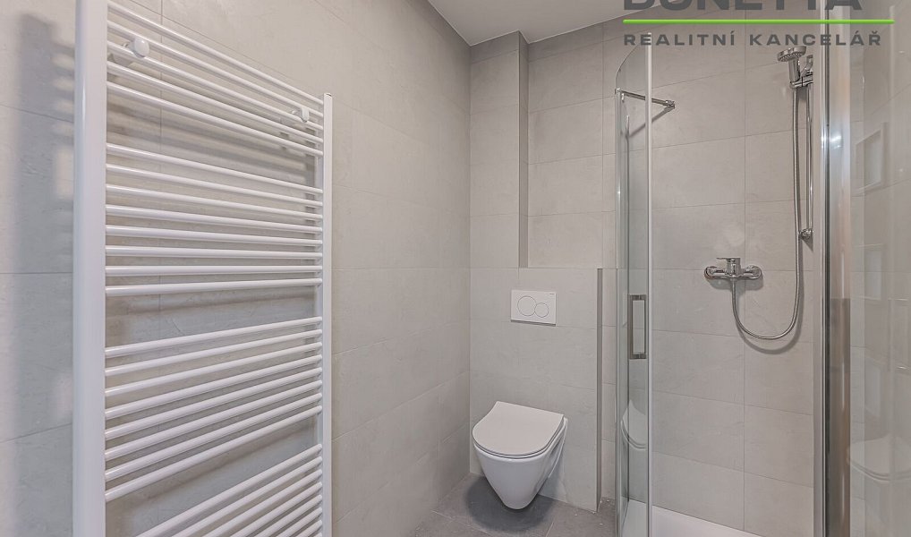 Pronájem bytu 2+kk 52 m², Hradec Králové – náhled fotky 16