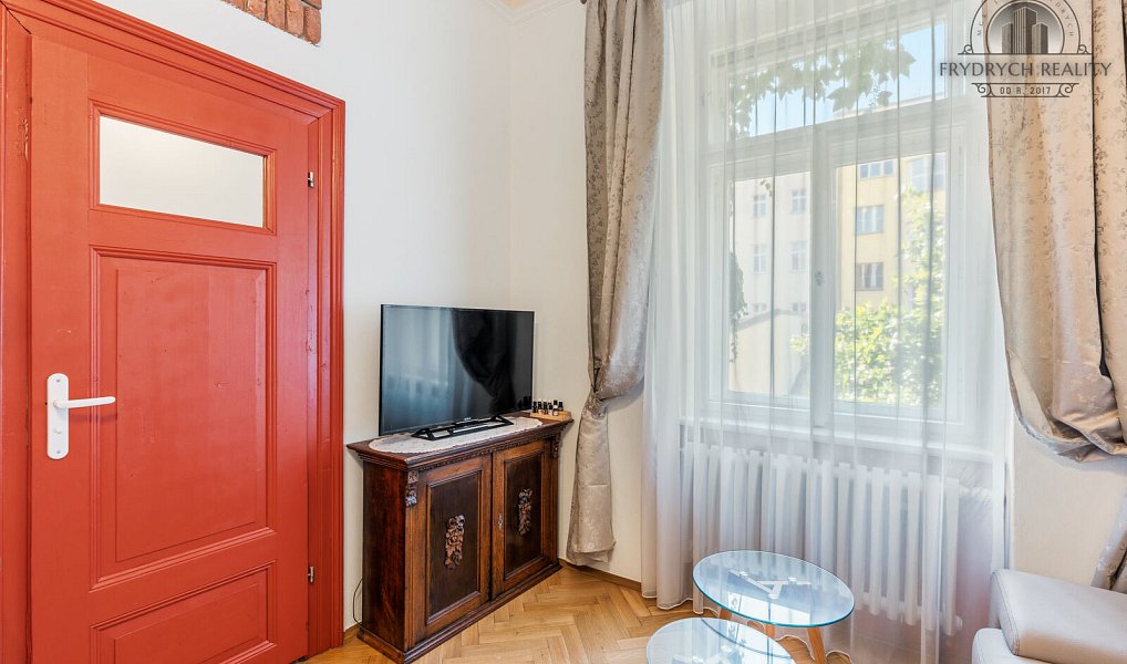 Pronájem bytu 1+1 45 m², Praha – náhled fotky 6