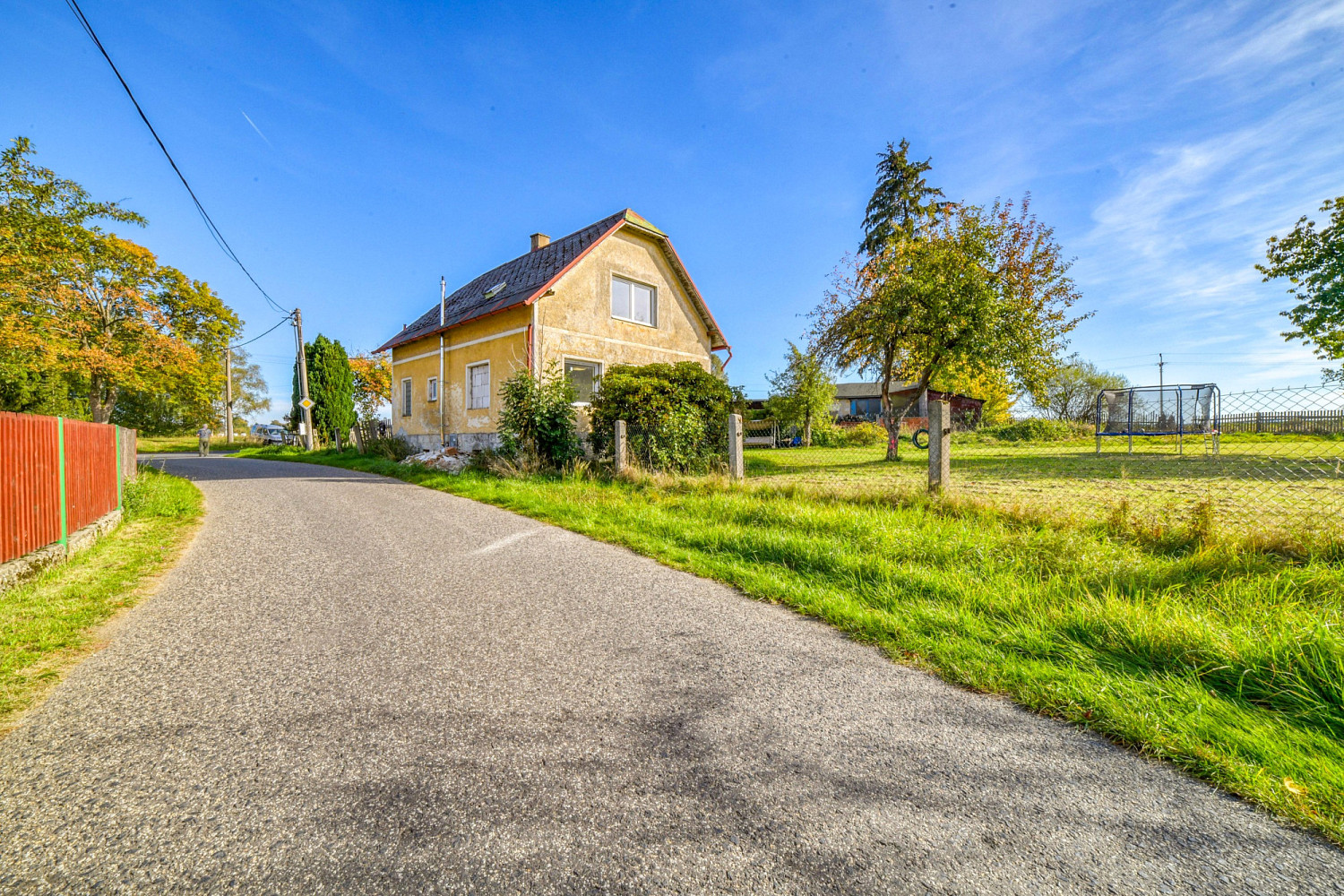 Prodej domu 203 m² s pozemkem 882 m² – fotografie 4