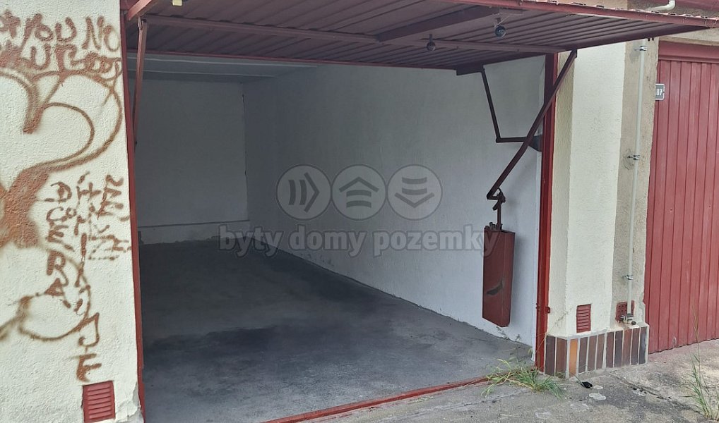 Prodej garáže 27 m2 v Chebu, Cheb – náhled fotky 3