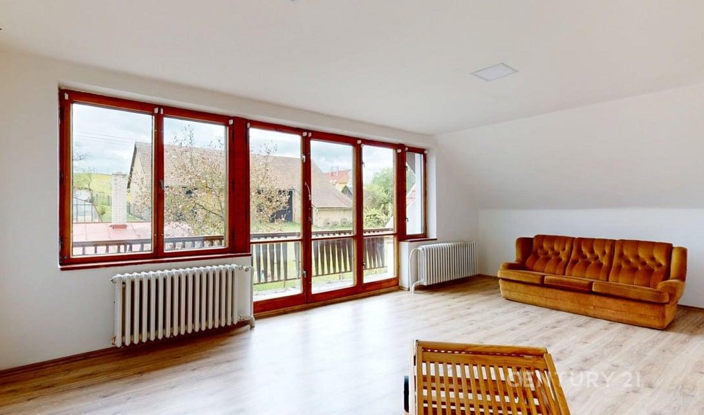 Prodej domu 245 m² s pozemkem 2 664 m², Hrusice – náhled fotky 12