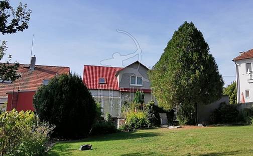 Prodej domu 211 m² s pozemkem 628 m², Příčná, Hřebeč, okres Kladno