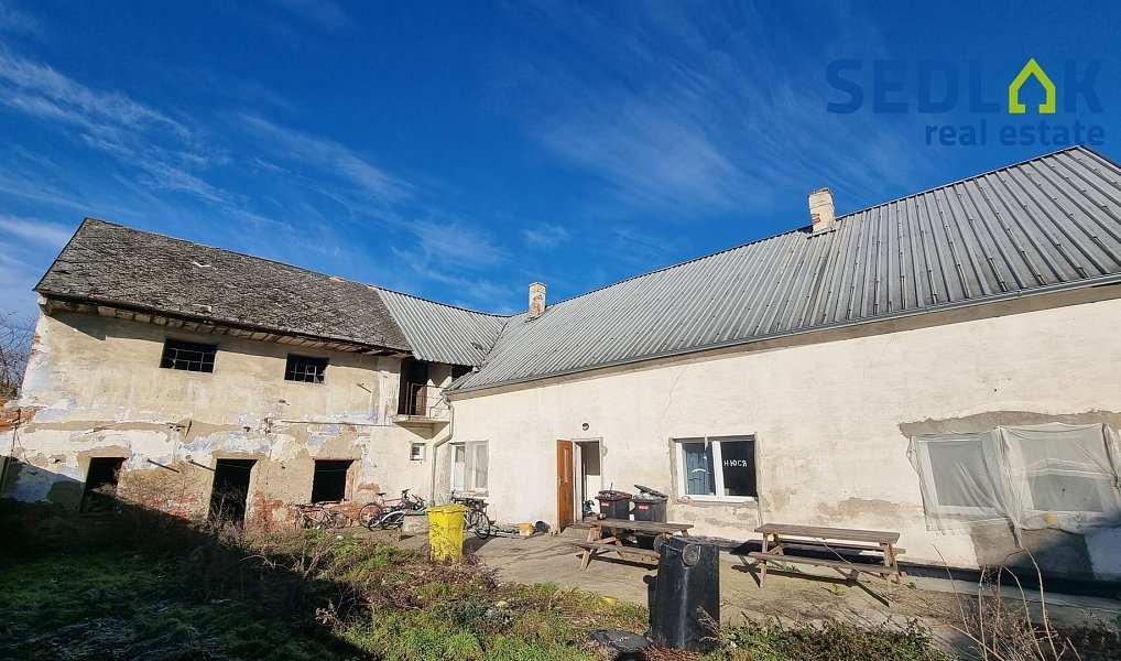 Prodej domu 173 m² s pozemkem 598 m², Odrovice – náhled fotky 2