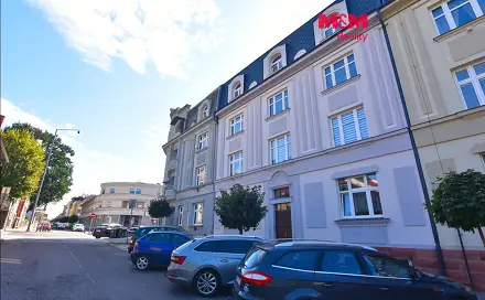 Pronájem bytu 1+1 52 m², Denisova, Jičín - Valdické Předměstí