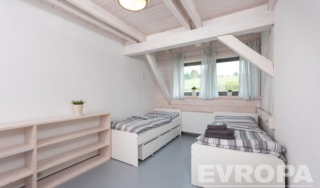 Prodej domu 260 m² s pozemkem 70 485 m², Bojanovice – náhled fotky 10