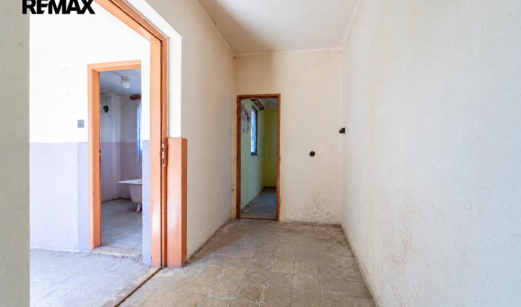 Prodej domu 71 m² s pozemkem 1 507 m², Uhlířské Janovice – náhled fotky 15