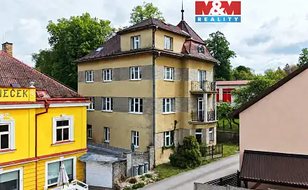 Prodej domu 330 m² s pozemkem 264 m², Táborská, Černovice, okres Pelhřimov