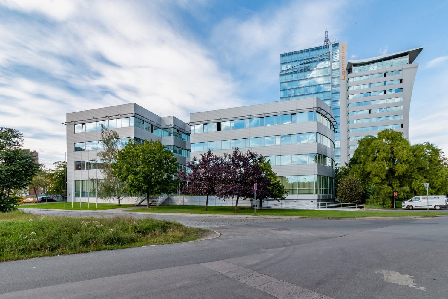 Pronájem kanceláře 284 m²