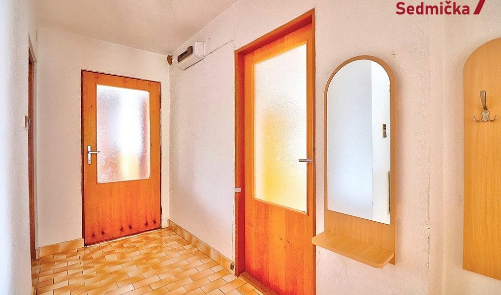 Prodej domu 318 m² s pozemkem 1 300 m², Věcov – náhled fotky 22