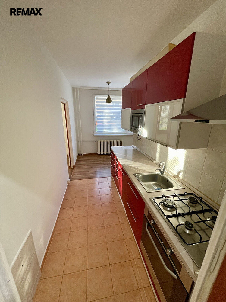 Pronájem bytu 2+1 60 m² – fotografie 2