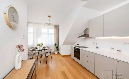 Prodej bytu 3+1 117 m², Chodská, Praha 2 - Vinohrady
