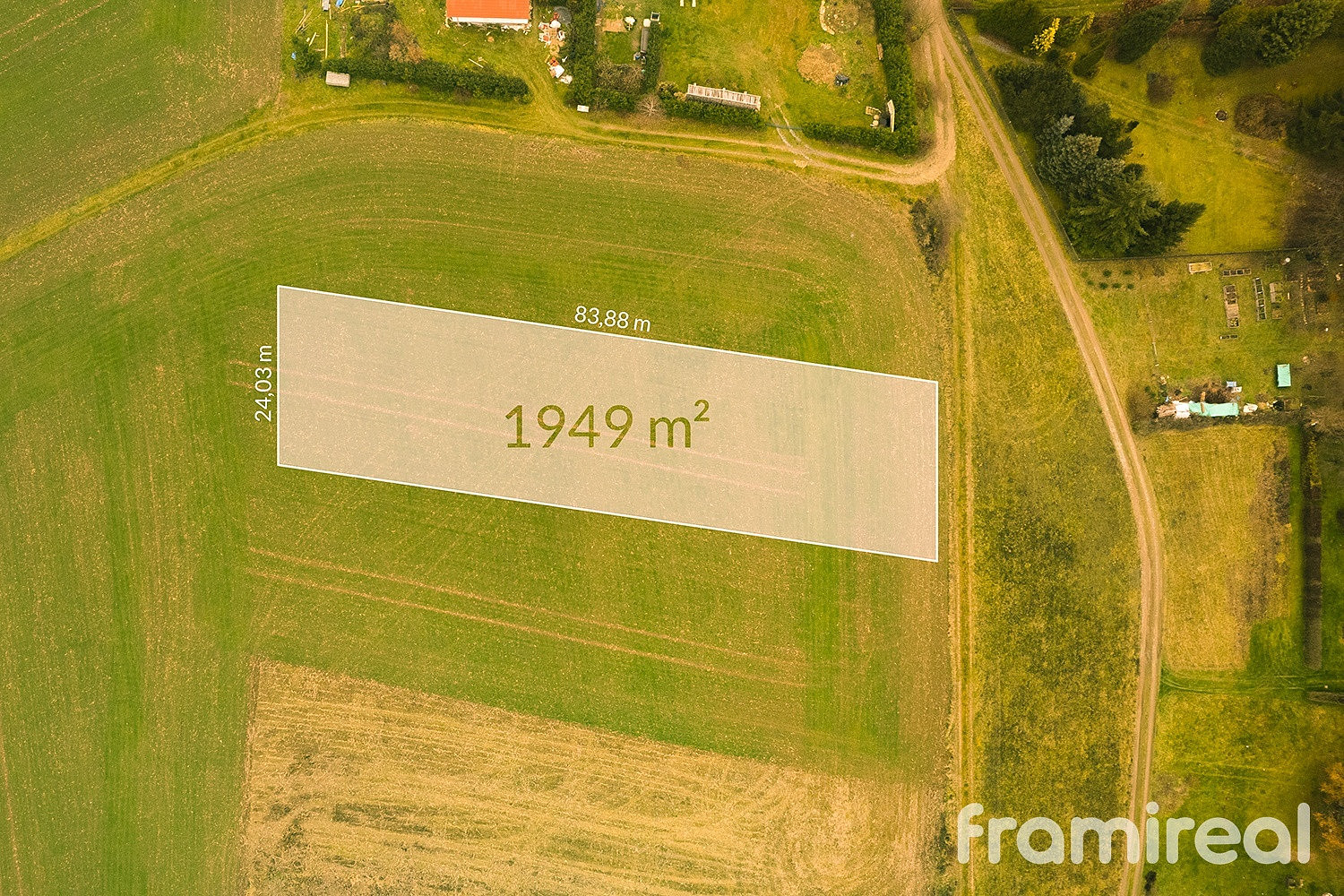 Prodej stavebního pozemku 1 949 m²