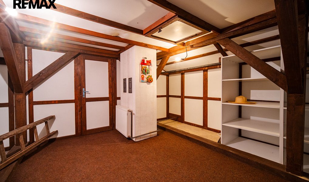 Prodej domu 412 m² s pozemkem 1 060 m², Doksy – náhled fotky 27