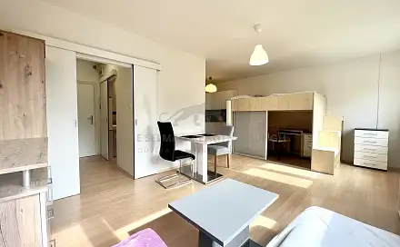 Pronájem bytu 1+kk 36 m²